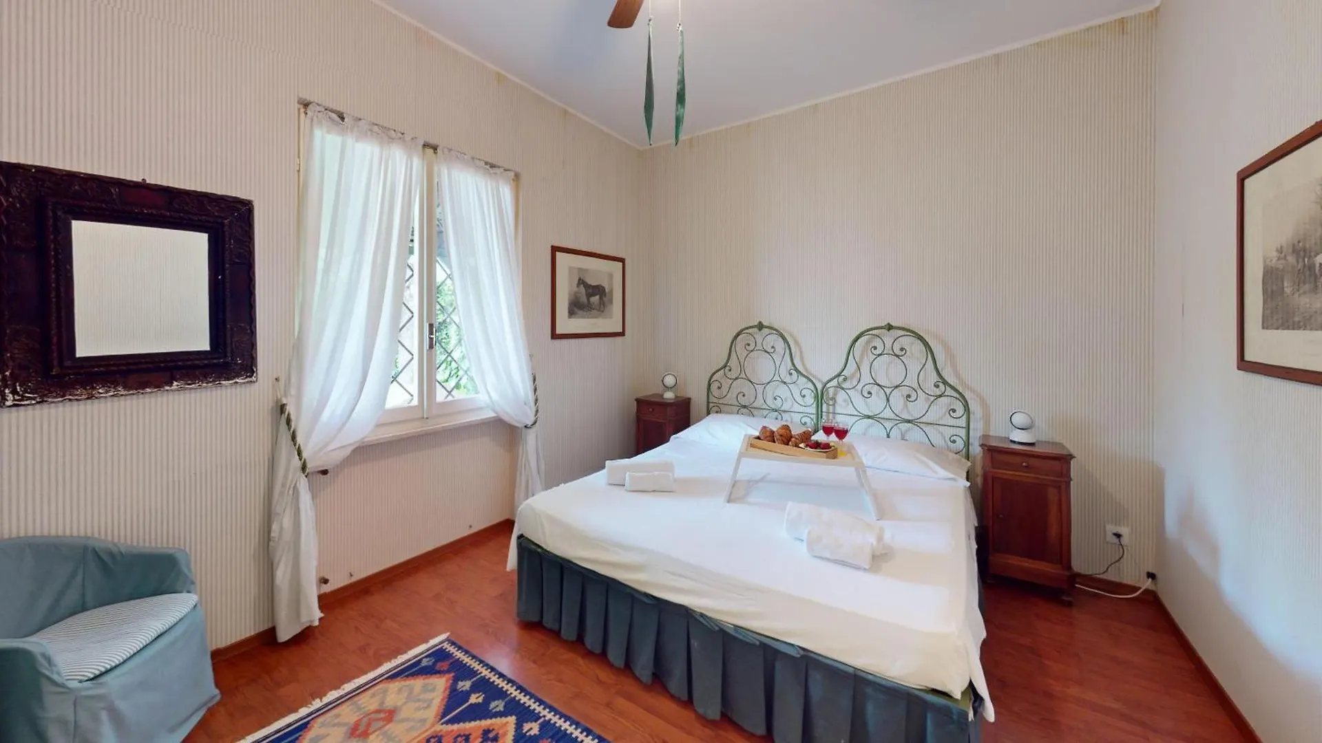 Villa Oleandri-Bgl 萨罗